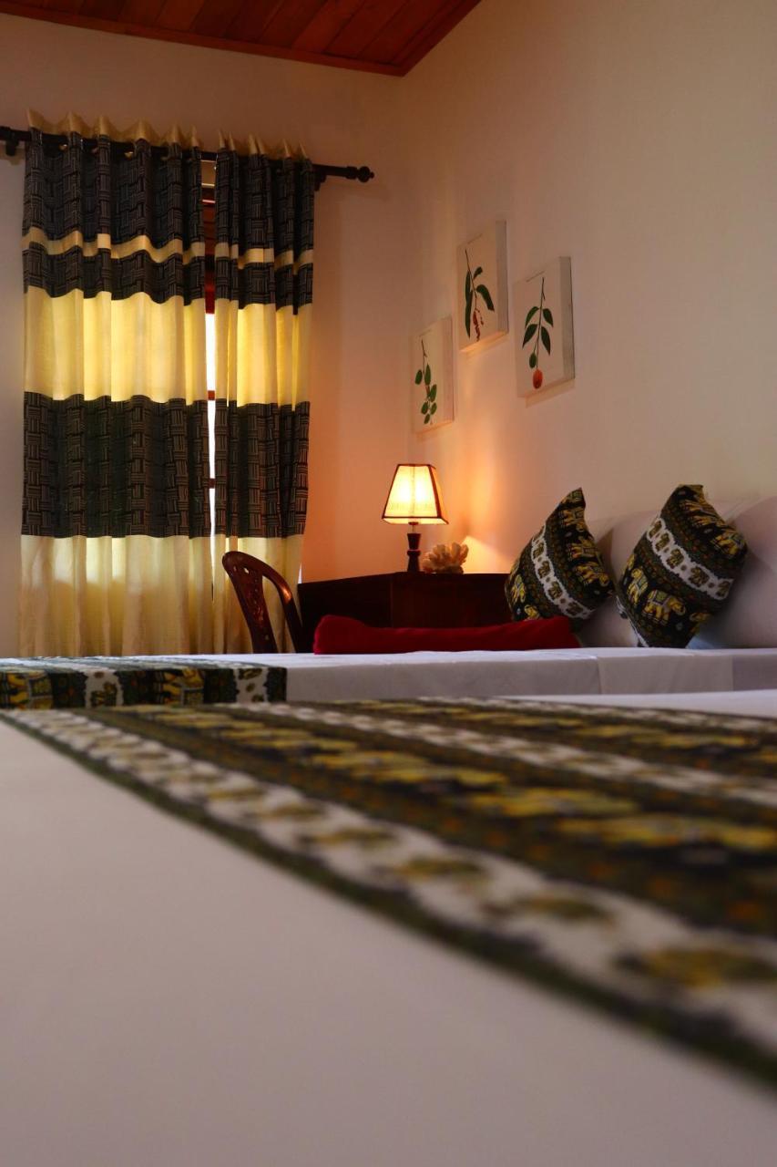 Relax Beach House Tangalle Luaran gambar