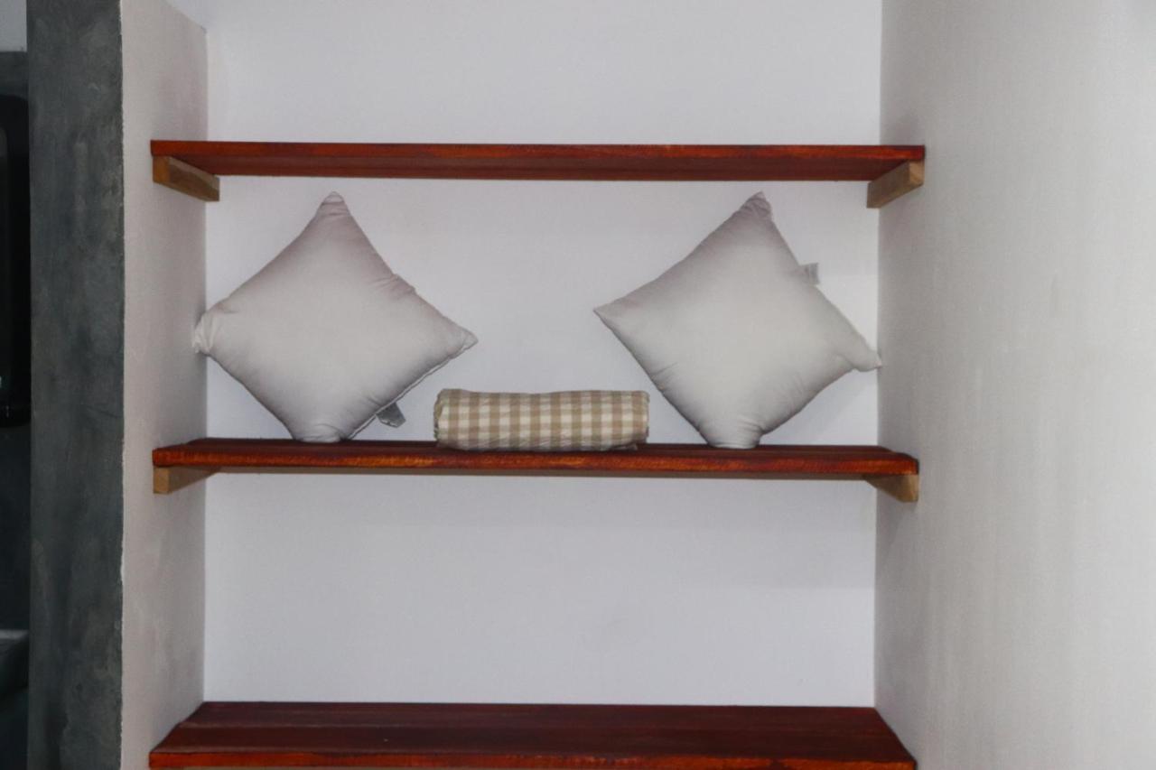 Relax Beach House Tangalle Luaran gambar