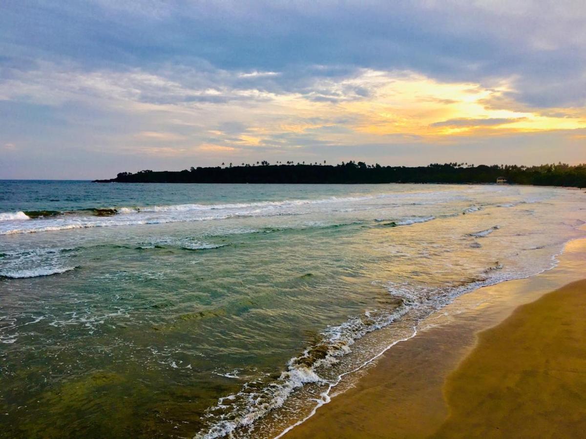 Relax Beach House Tangalle Luaran gambar